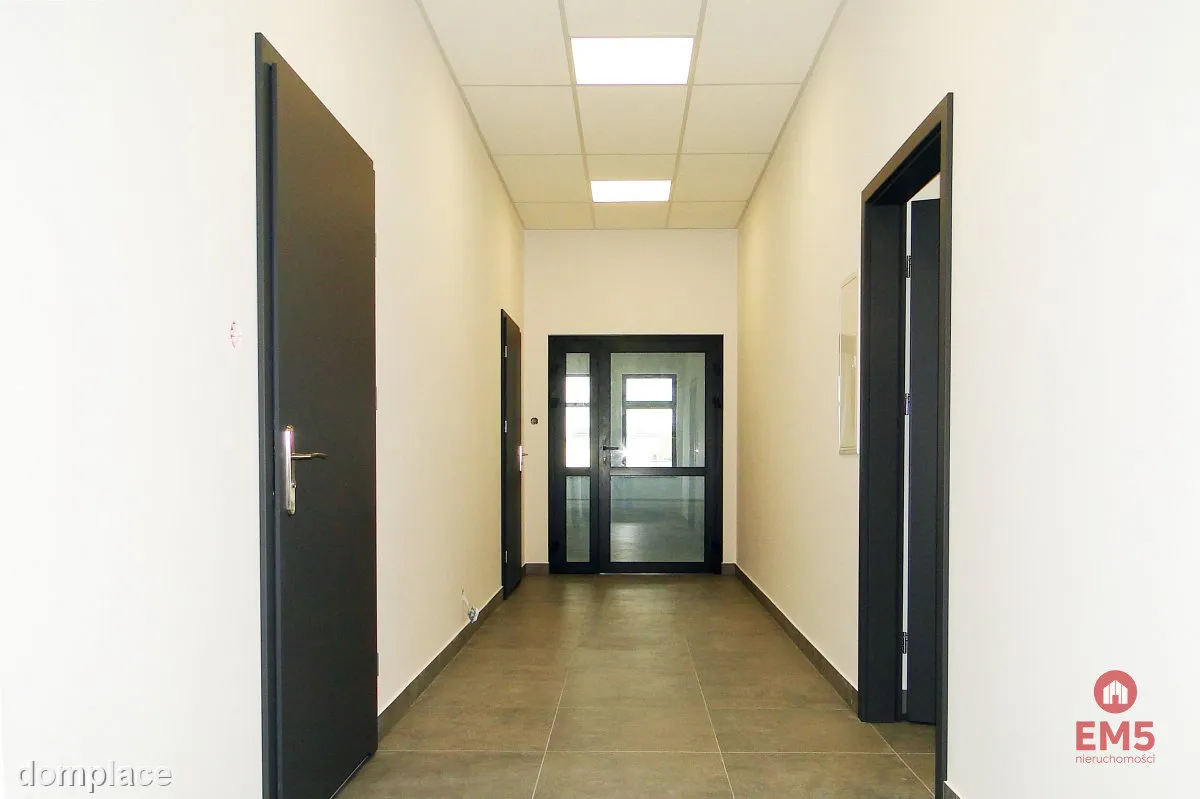 Budynek 1400 m2. Szkoła, fitness, gabinety
