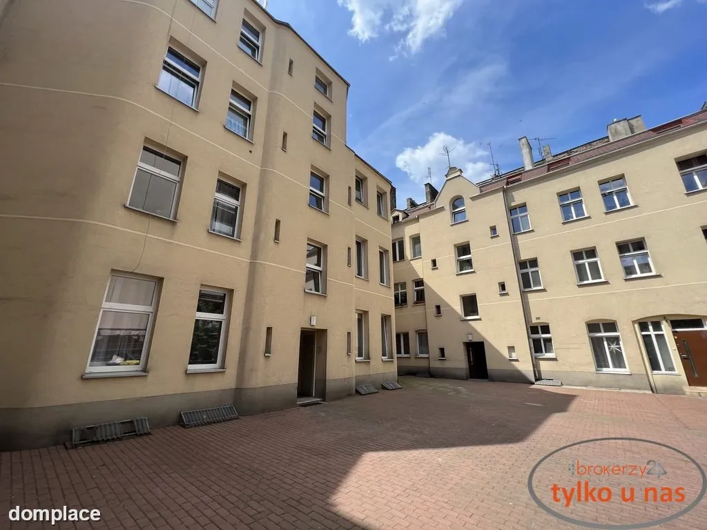 BEZCZYNSZOWE / 2 pok. CENTRUM JEŻYC - WAWRZYNIAKA