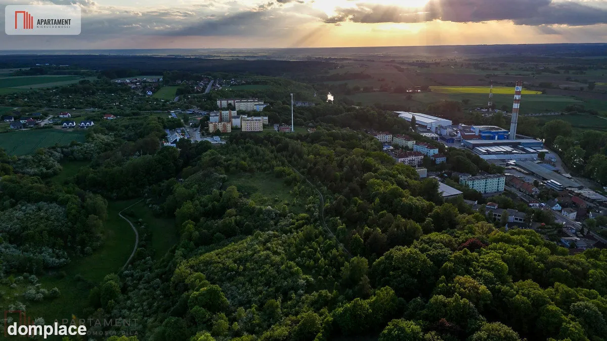 Działka mieszkaniowo-usługowa
