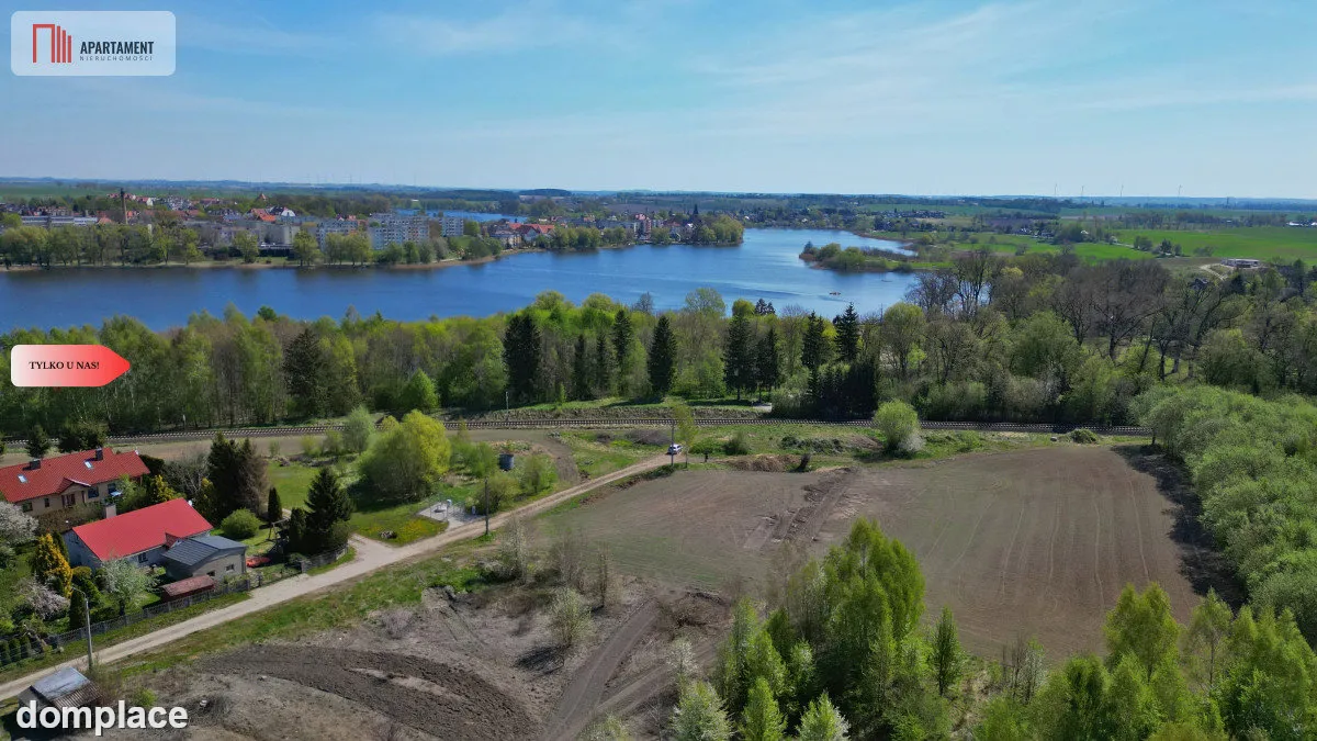 Działka w Zajezierzu 300 m od jeziora.
