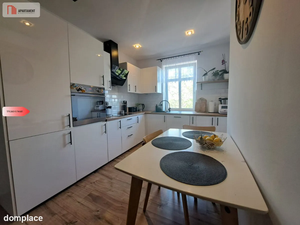 82 m2/4 pokoje/klimatyzacja/blisko PKP