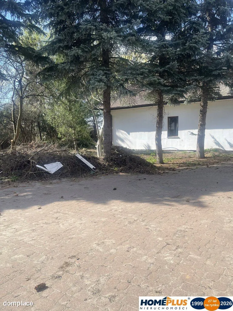 Dom do remontu z garażem i dużą działką