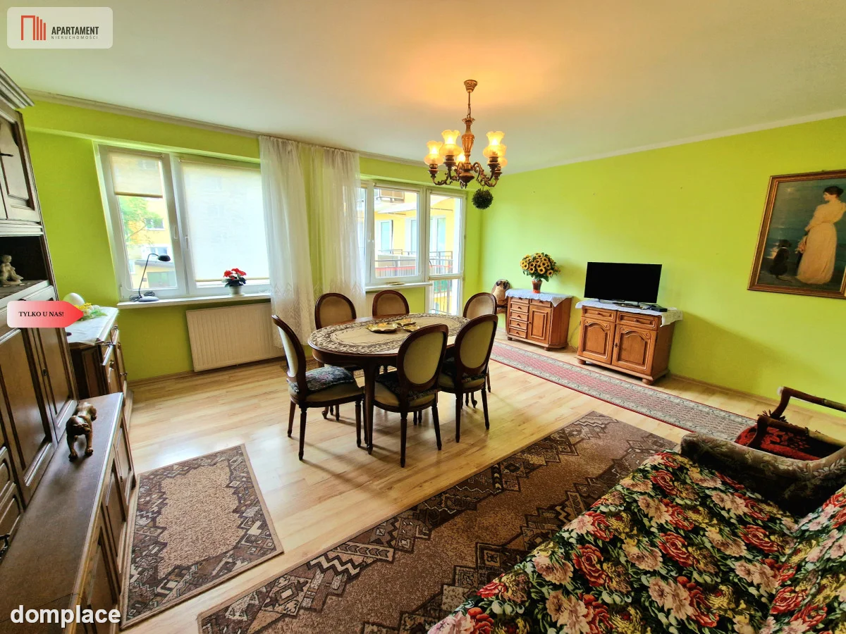 2 pokoje na pierwszym piętrze! Balkon!